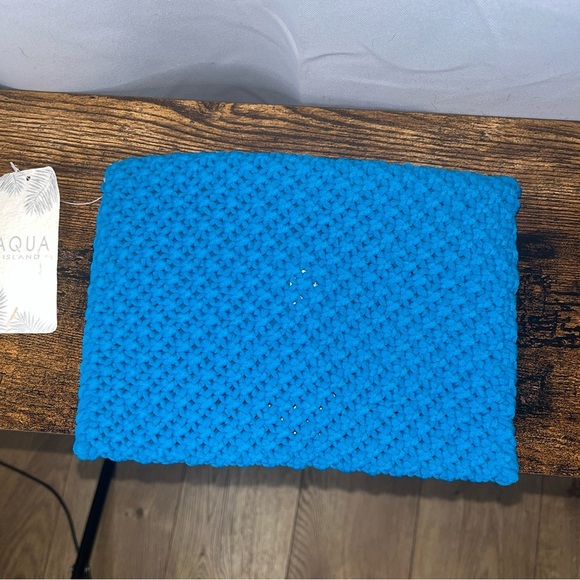 AQUA Handwoven Crochet Clutch Bag with Tassel – Vibrant Blue – NWT - Picture 2 of 4